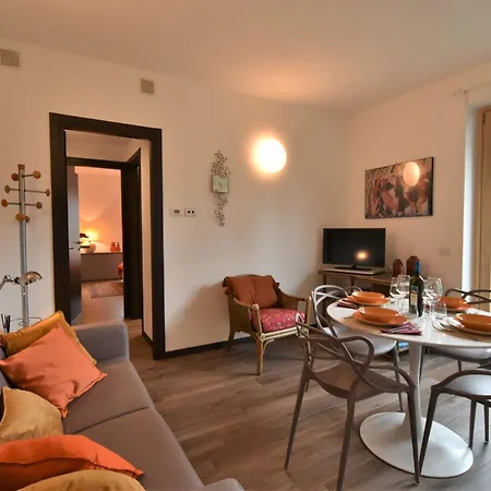 شقة Olmo Garden By Interhome